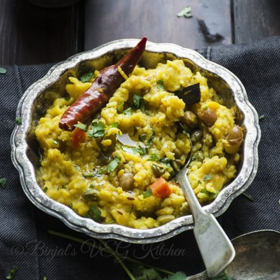 Vaghareli Khichdi