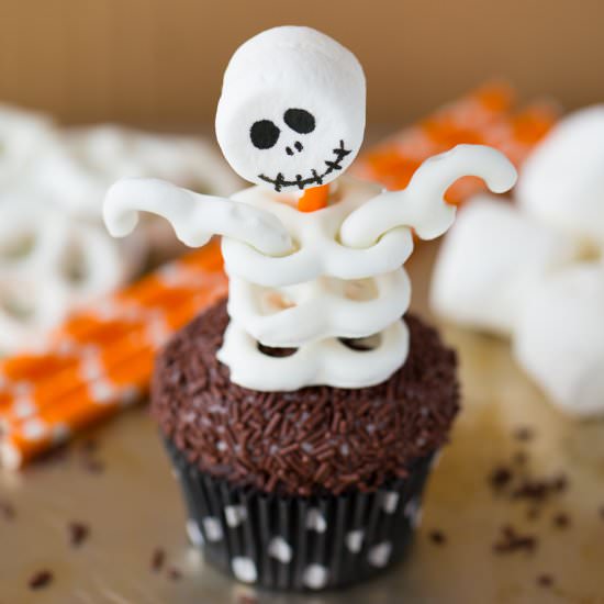 Skeleton Cupcakes