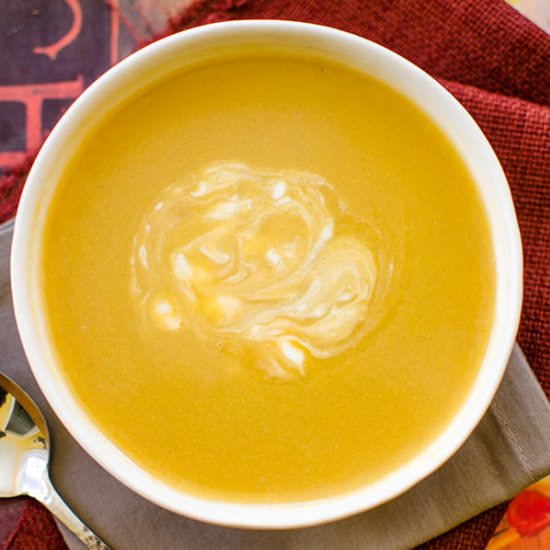 Creamy Spiced Acorn Squash Soup