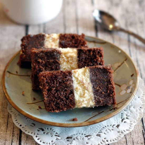 Steamed Chocolate Cream Cheese Layer Cake