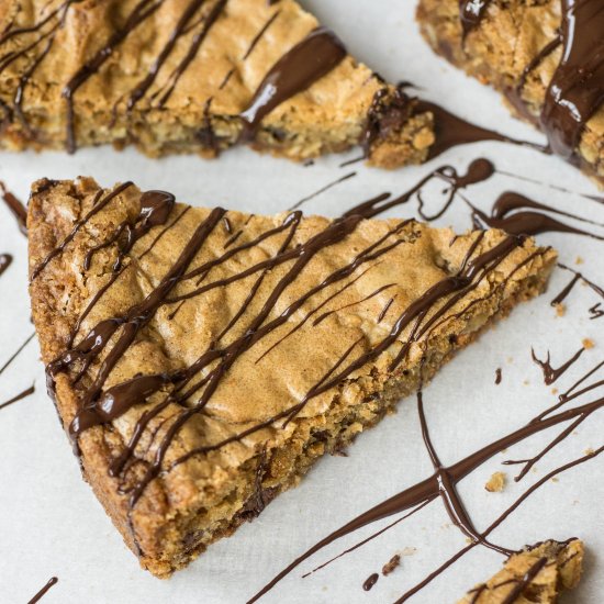 Oatmeal Cookie Wedges