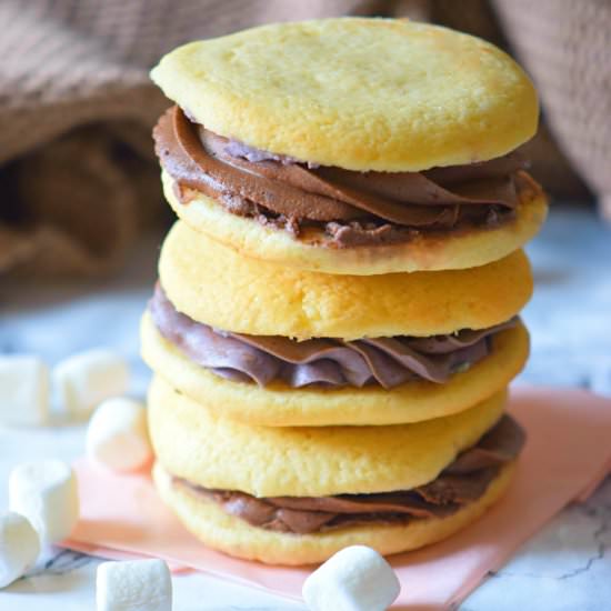 Hot Chocolate Marshmallow Cookies