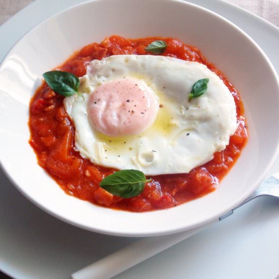 Fried Eggs with Tomato Sauce