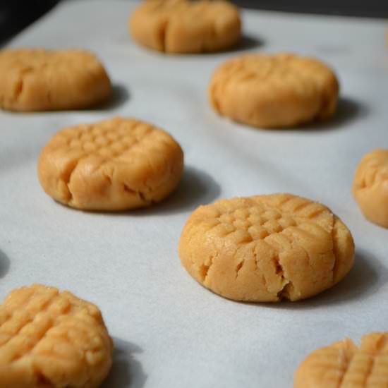 Perfect Vegan Peanut Butter Cookies