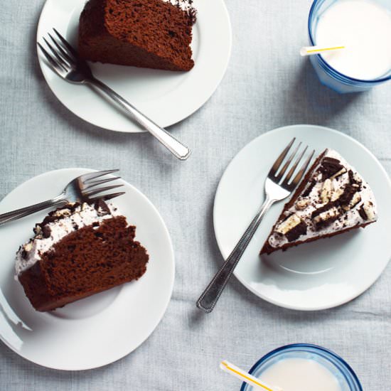 Easy Oreo Chocolate Cake