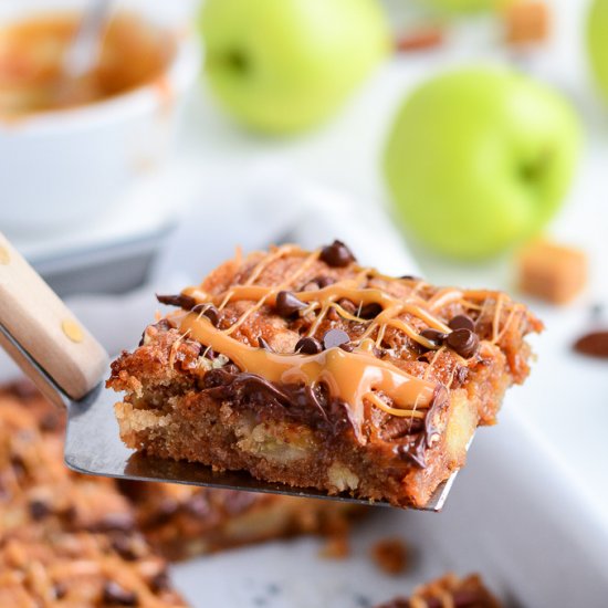 Caramel Apple Blondies