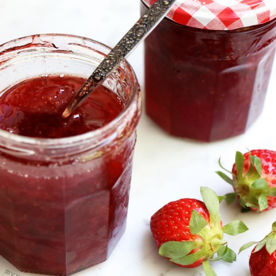 Old Fashioned Strawberry Jam