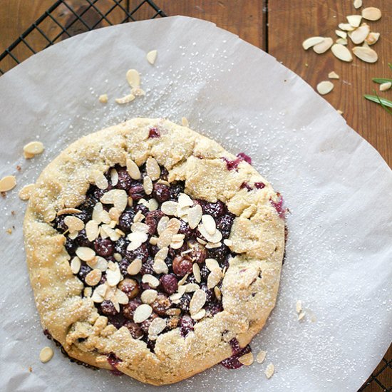 Rustic Crostata with Concord Grapes