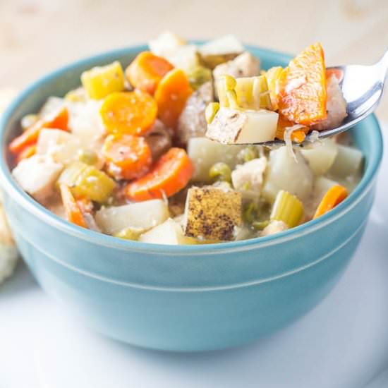 Slow Cooker Creamy Chicken Stew