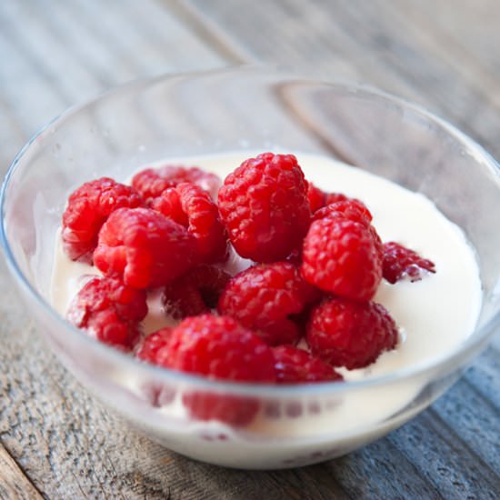 Low Carb Berries And Cream