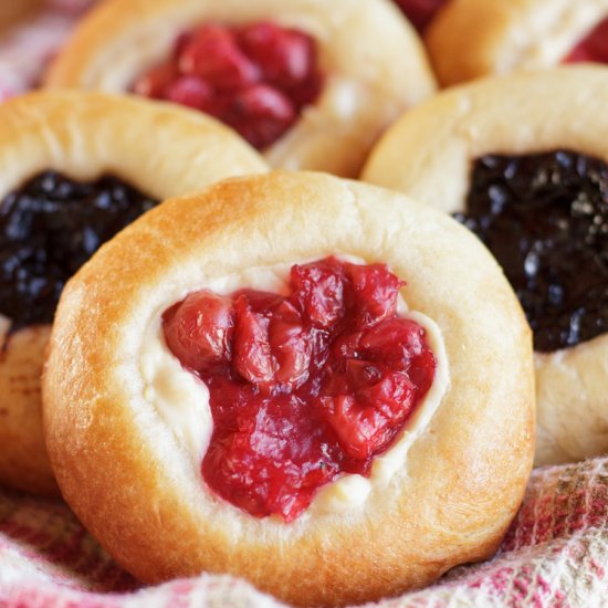 Czech Kolache (Koláče)