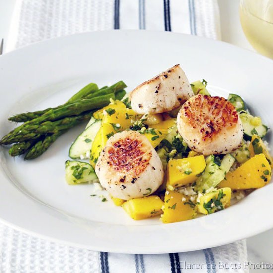 Sea Scallops Over Mango, Cucumber and Rice