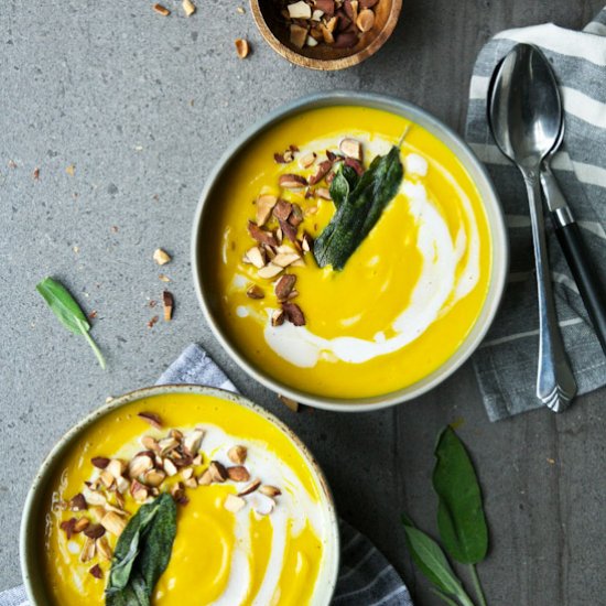 Butternut Squash & Turmeric Soup