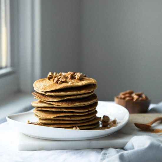 Vegan Pumpkin Spice Pancakes