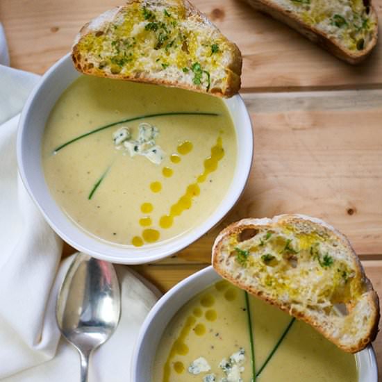 Romanesco Broccoli Soup