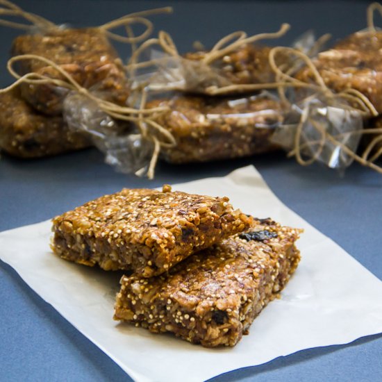 Quinoa & Ginger Granola Bars