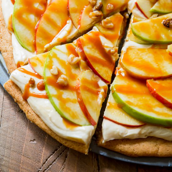 Apple Dessert Pizza