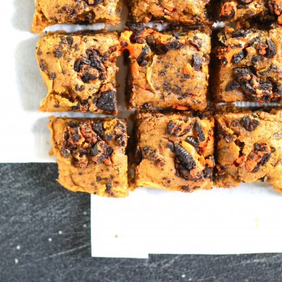 Pumpkin Oreo Bars