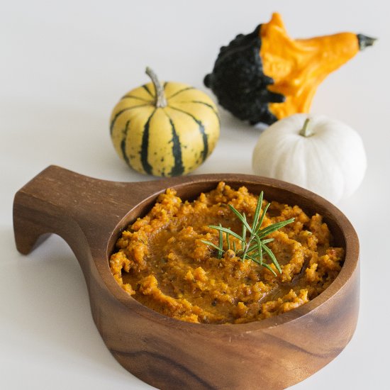 Roasted Garlic Pumpkin Pesto