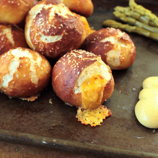 Cheddar Filled Pretzel Bites