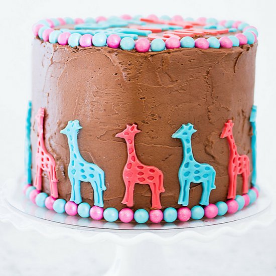 Baby Giraffe Gender Reveal Cake