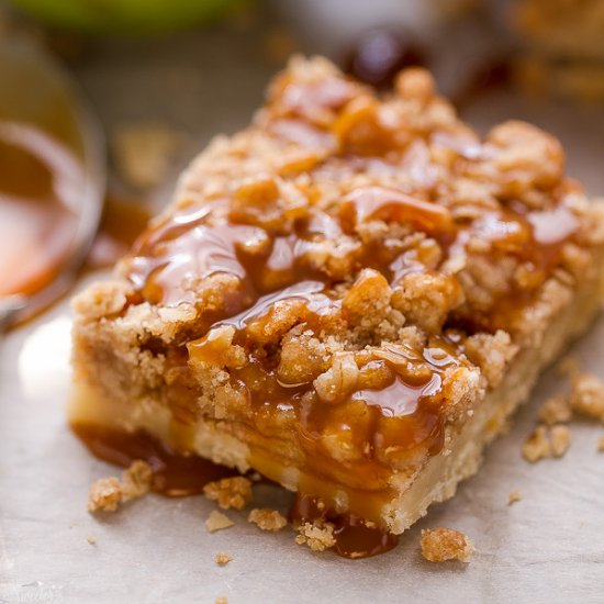 Caramel Apple Pie Bars