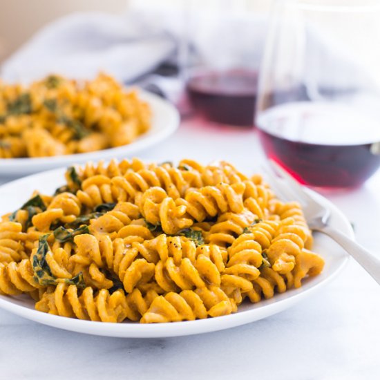 Vegan Pumpkin Macaroni and Cheese