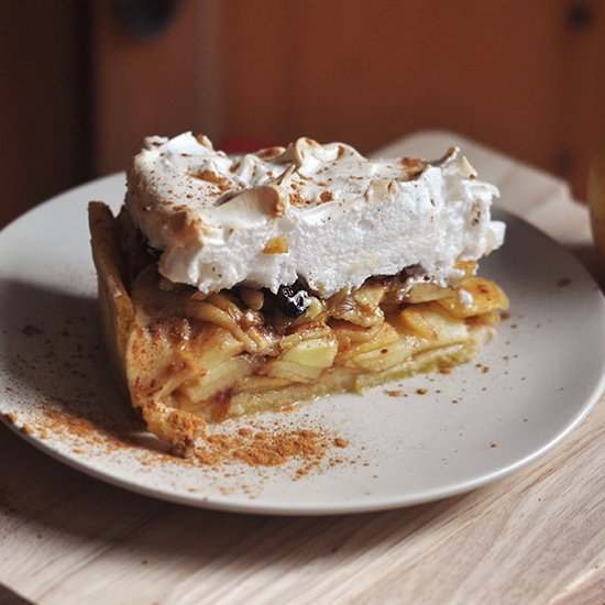 The Best Apple Meringue Pie