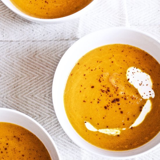 Spicy Chipotle Carrot Soup