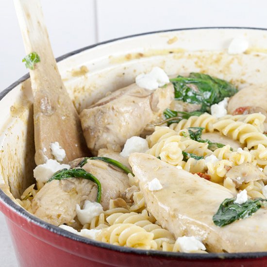 Creamy Chicken Pesto Pasta