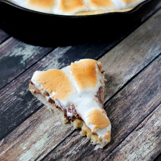 Deep Dish S’mores Pizza