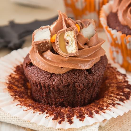 Candy Bar Cupcakes