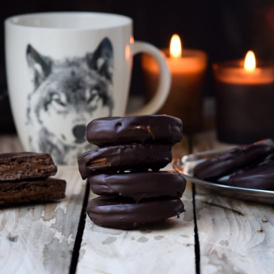 Dark Chocolate Mocha (Full) Moon Pies