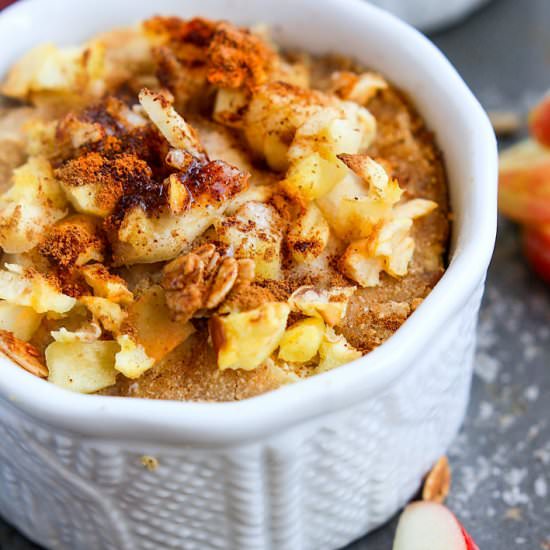 Spiced Apple Cider Crumble Bakes