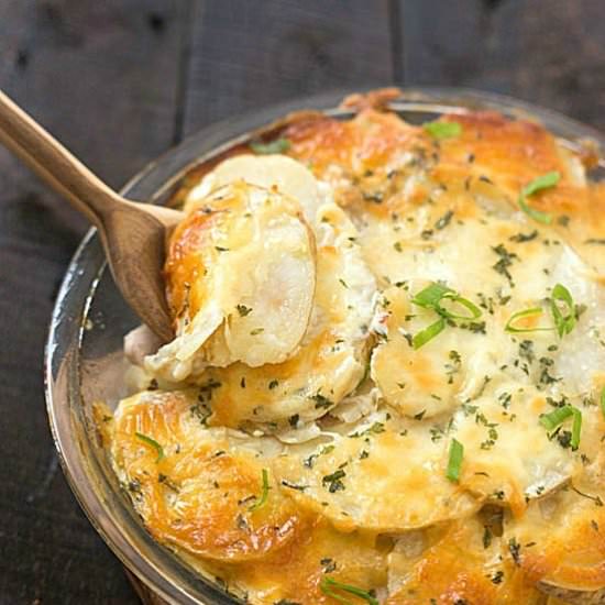 Skinny Loaded Potato Casserole