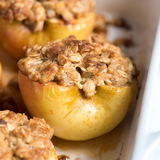 Easy Baked Cinnamon Apples