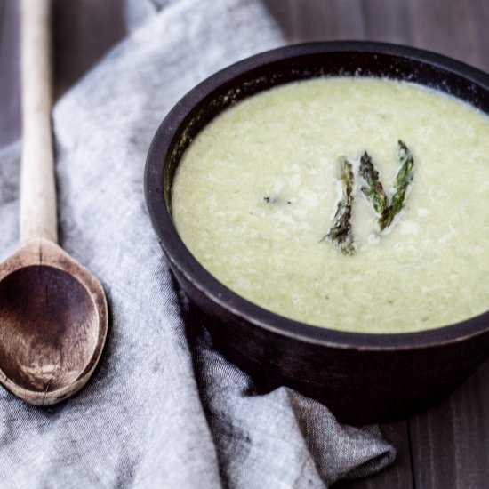 Healthy Roasted Asparagus Soup