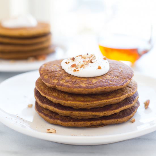 Gluten-free Pumpkin Pie Pancakes