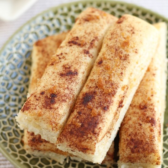 Fluffy Cinnamon Breadsticks