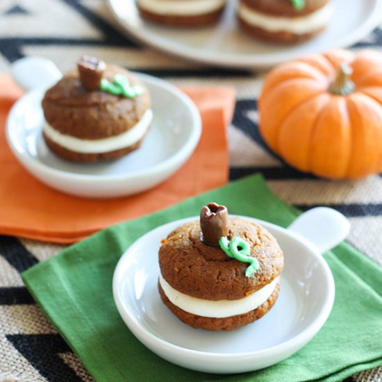 Pumpkin Whoopie Pies