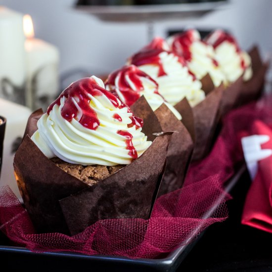 Halloween Bloody Cupcakes