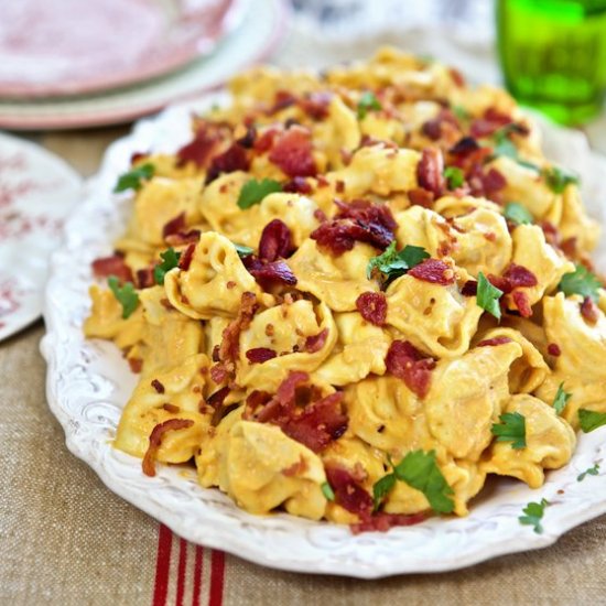 Tortellini with Pumpkin Cream Sauce