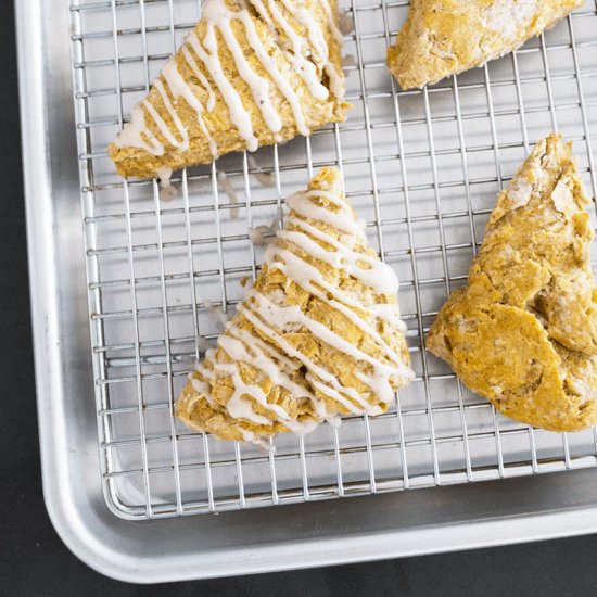 Pumpkin Chai Scones