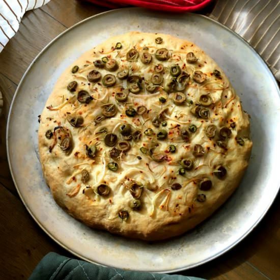 Easy Rosemary Olive Focaccia Bread