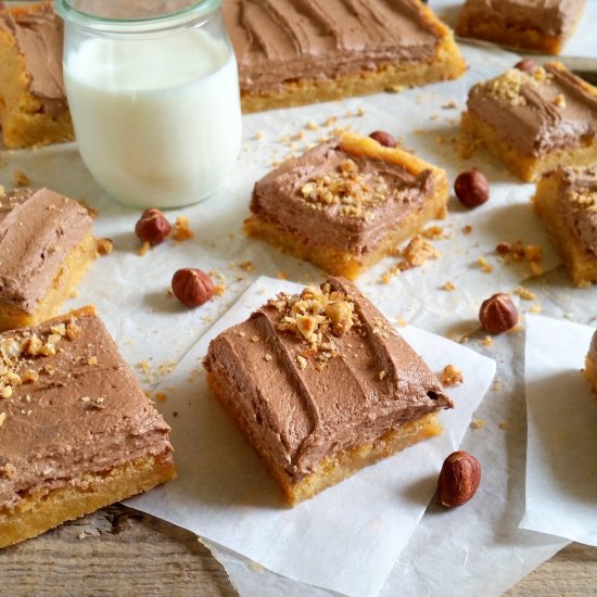 Nutella Blondie Bars