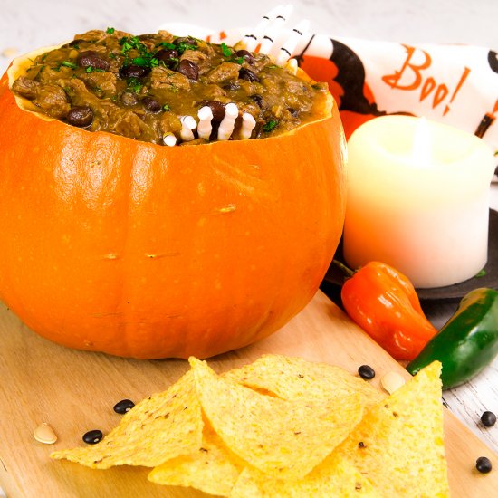 HALLOWEEN PUMPKIN CHILI