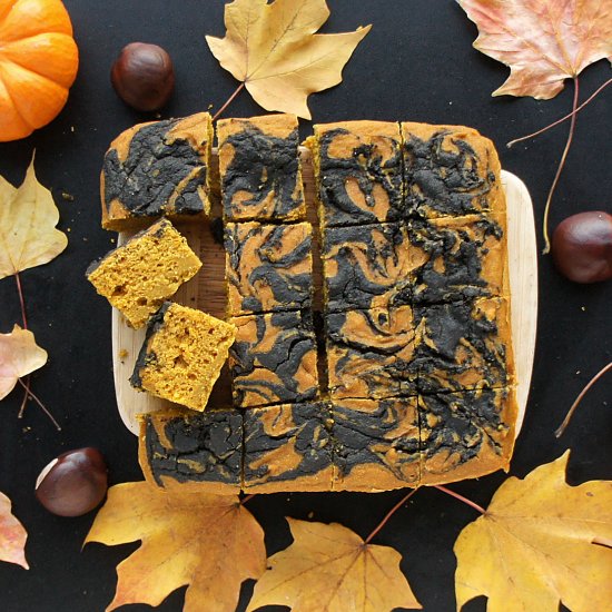 Black Sesame Swirl Pumpkin Cake