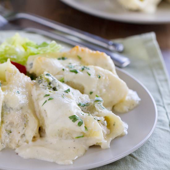 Chicken and Broccoli Stuffed Shells