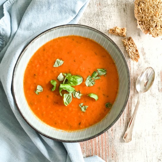 Roasted Red Pepper Cannellini Soup