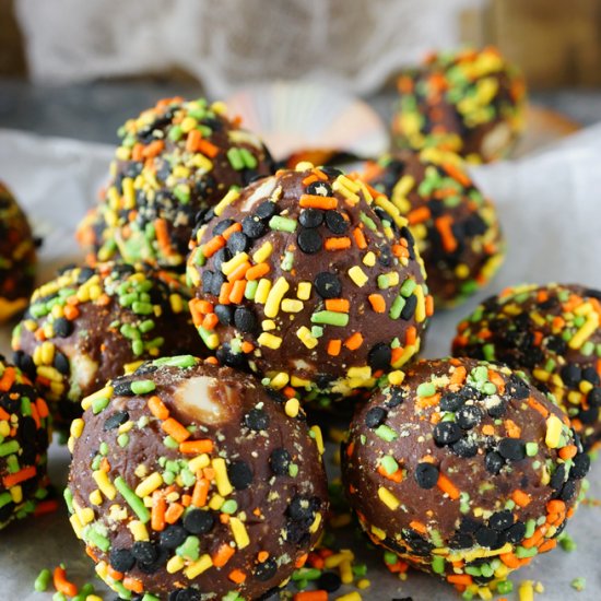 Halloween Chocolate Cake Balls